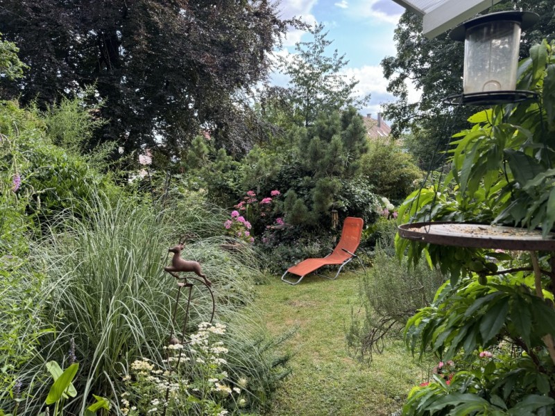 Blick in den M�rchengarten Mehrfamilienhaus F�rstenfeldbruck