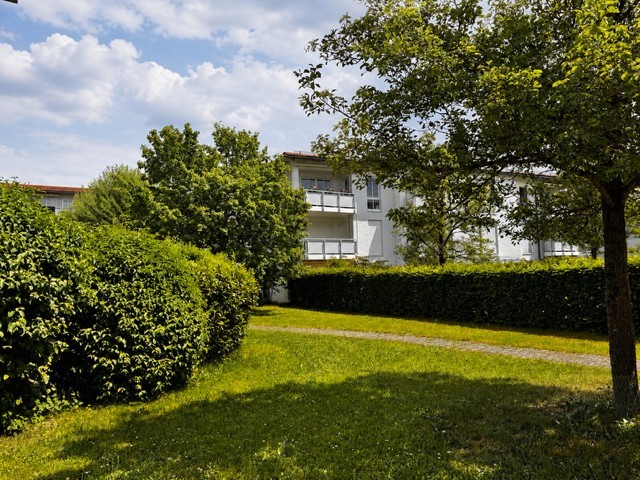 Wohnanl. versteckt in Gr�n M�nchen Wohnung Seltene Gelegenheit - Ruhige schwellenfreie Gartenwhg. mit Lebensqualit�t f�r jedes Alter