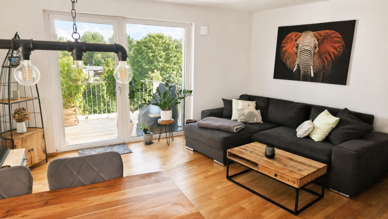 Wohnbereich mit Balkon Wohnung Freising